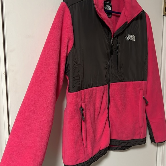 The North Face Women’s Pink/gray Full zip Denali jacket- medium, EUC - Picture 4 of 6